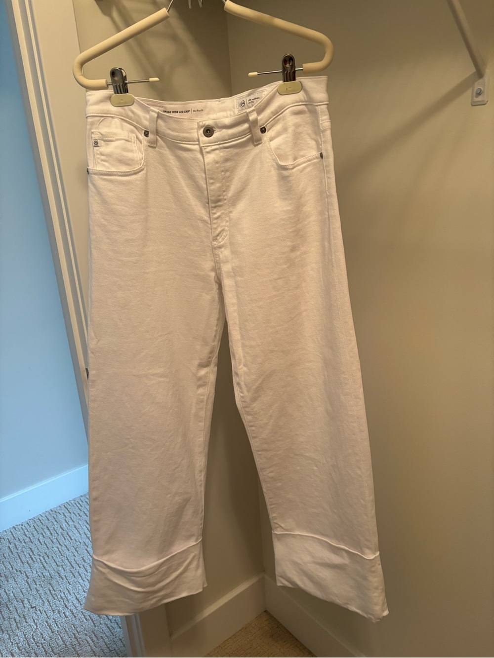 AG Saige White Wide Leg Jeans 29